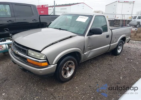 2002 Chevrolet S-10 Ls из США, поврежденный, VIN 1GCCS145928229624